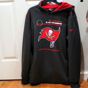 Nike 2021 Tampa Bay Buccaneers Onfield Sideline Hoodie XL